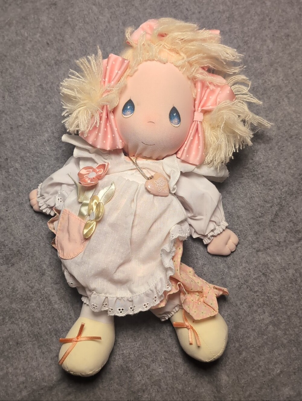 Vintage 1985 Precious Moments "Heather" Cloth Doll Applause Wallace Berrie 12"